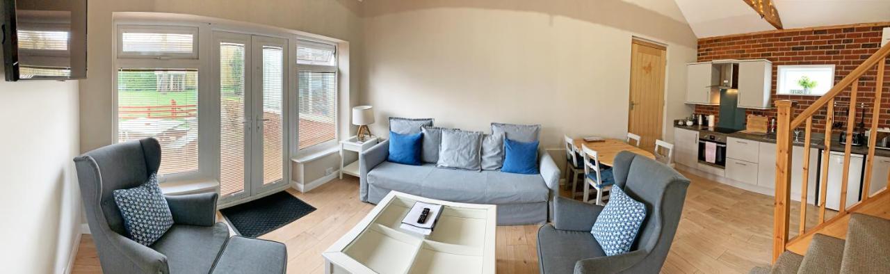 Glendower Guest Apartments Dereham Exterior photo