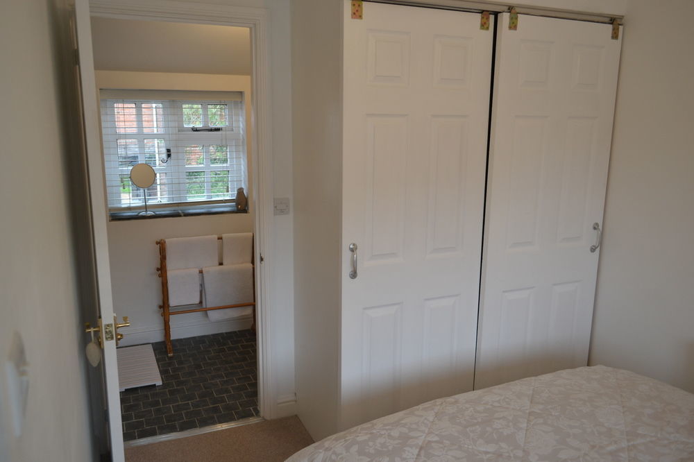 Glendower Guest Apartments Dereham Exterior photo